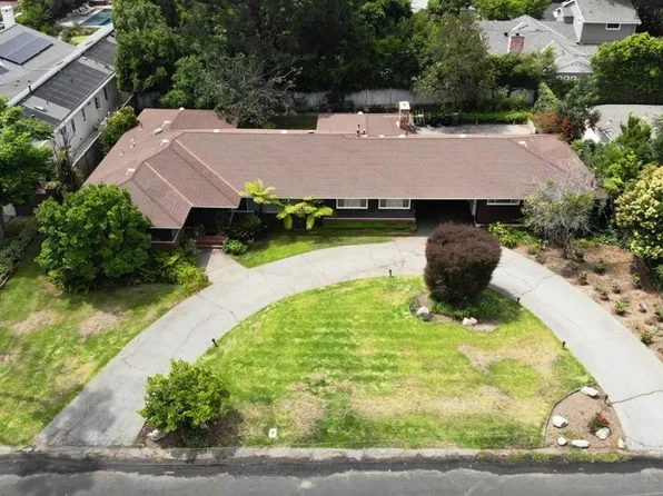 17150 Otsego St, Encino, CA 91316