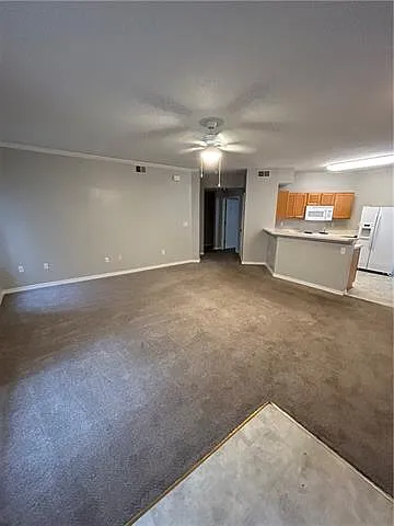 Building Photo - 519 Spartan Dr #9101