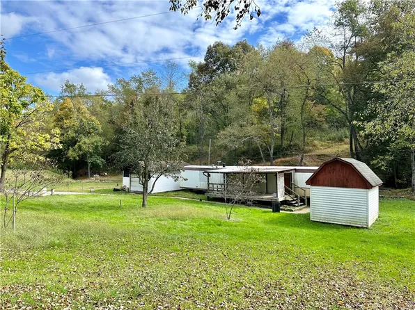 274 Sugar Run Rd, Waynesburg, PA 15370
