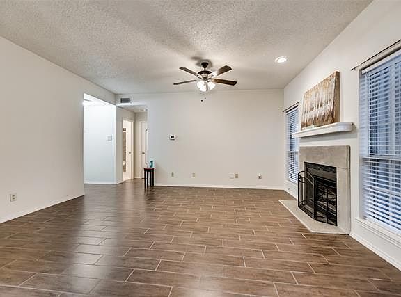 2nd image of 1700 Amelia Ct #1XX