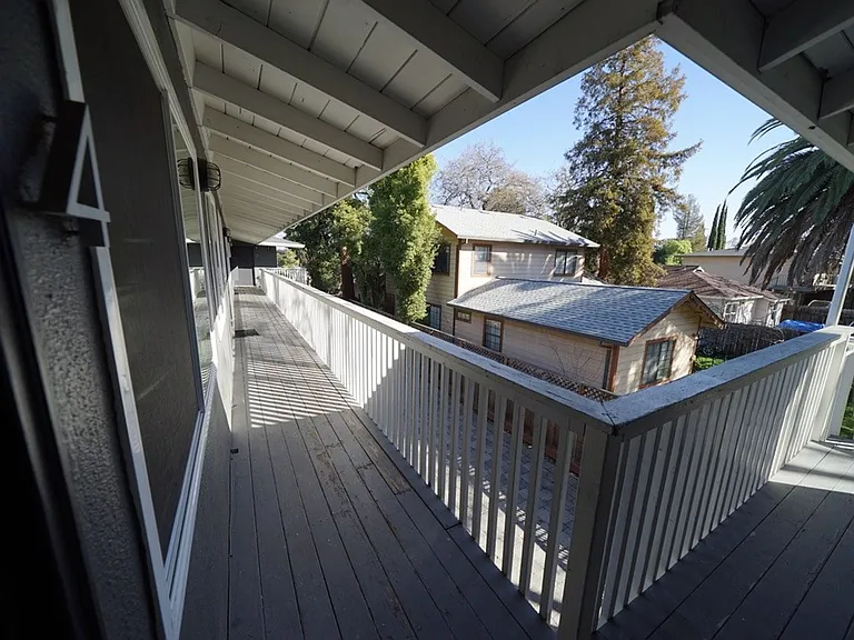 806 Fulton — Photo 22