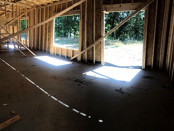 4th image of 190 Driftwood Loop Lot 74 Belfort #H1