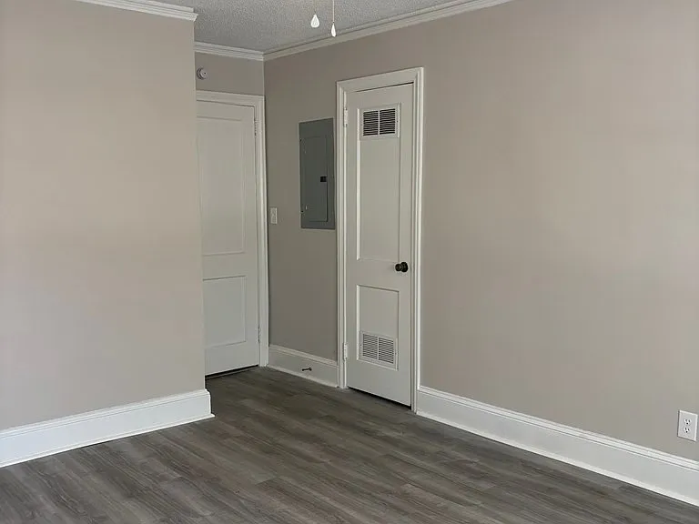 505 Adams Ave — Photo 39