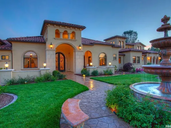 6100 Terracina Ct, Loomis, CA 95650