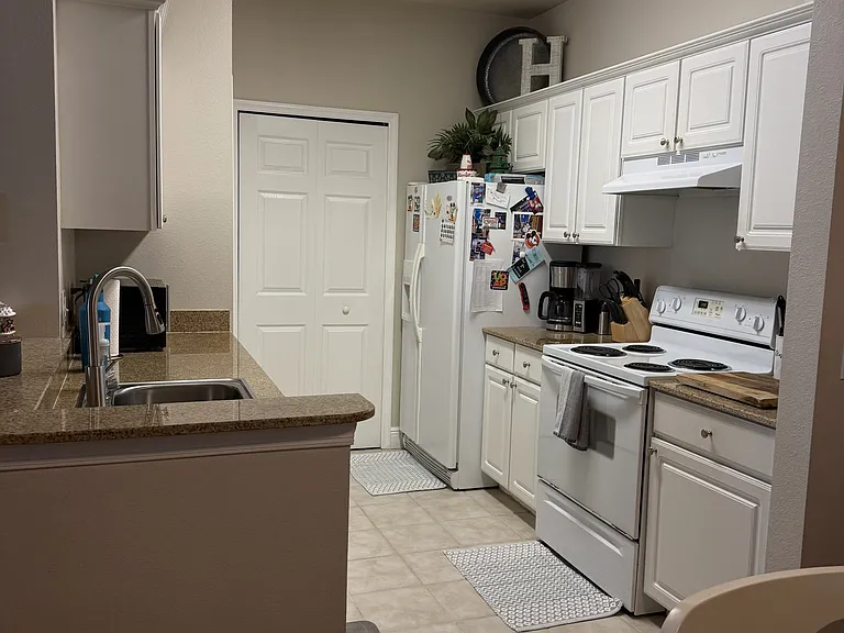 1300 Eastern Pecan Pl #1-107 — Photo 4