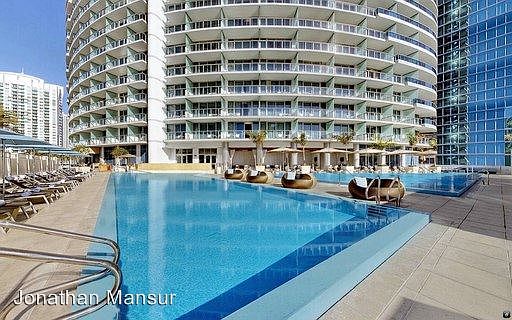 5th image of 200 Biscayne Boulevard Way #000
