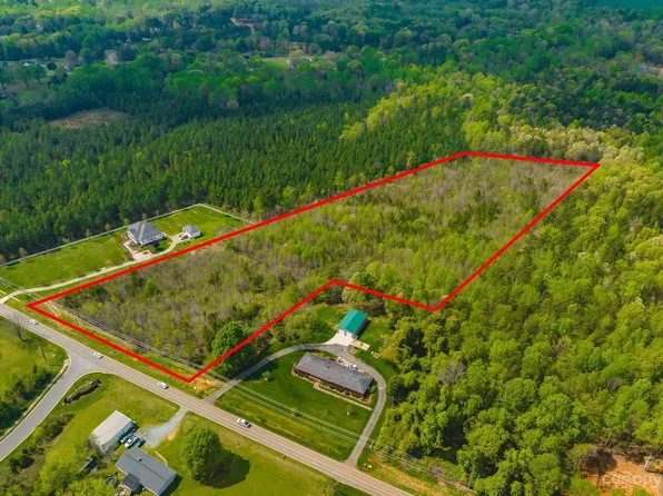 9909 Brief Rd, Charlotte, NC 28227