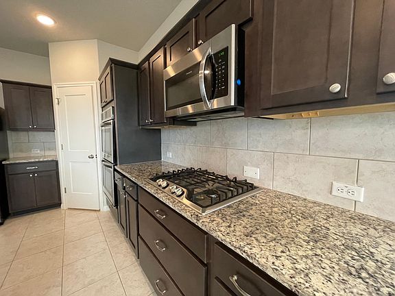2nd image of 6033 Gimignano Pl