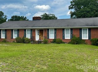 401 Hickory St, Pageland, SC 29728