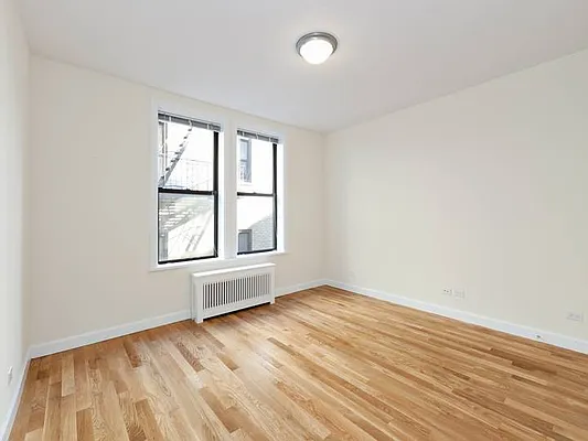 Rented by Goldfarb Properties | media 4