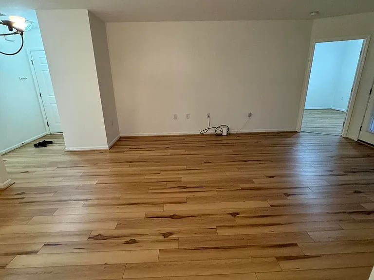 2688 S Knightsbridge Cir — Photo 9
