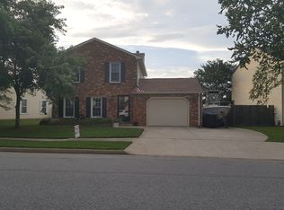 3120 Monet Dr, Virginia Beach, VA 23453