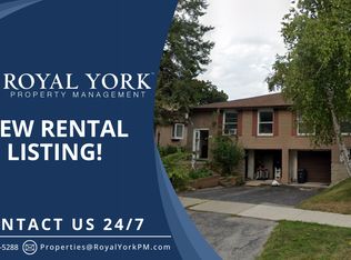60 Pendle Hill Ct #2, Toronto, ON M1H2L9