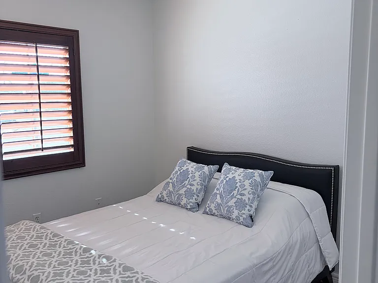 2476 H Najera Ave — Photo 6
