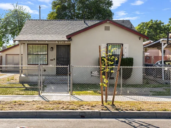 2312 S Holly Ave, Fresno, CA 93706