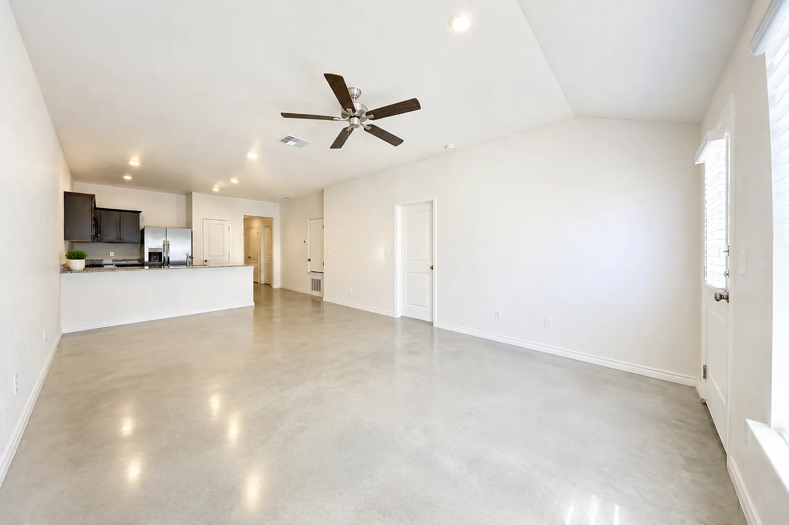 522 Lost Trl, Copperas Cove — Photo 4