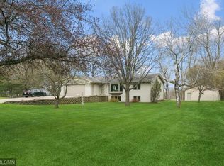 10230 Hage Dr, Rogers, MN 55374