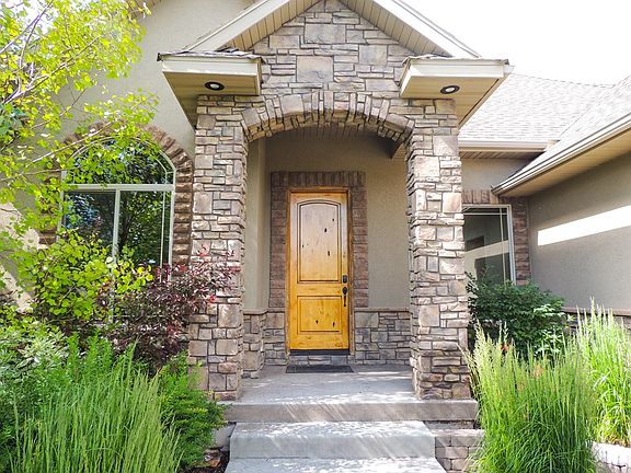 4th image of 3854 Orrin Ln