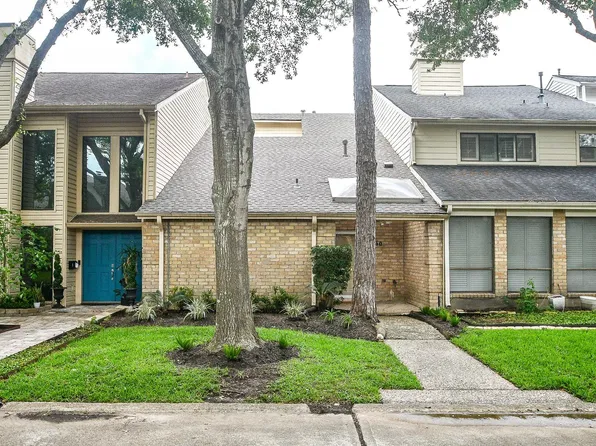 9360 Briar Forest Dr, Houston, TX 77063
