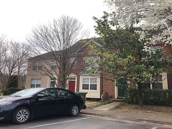 2nd image of 503 Stafford Glen Ct