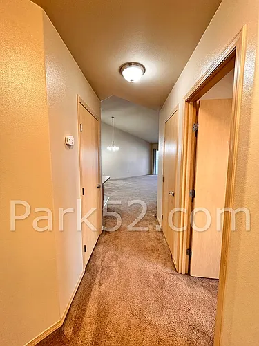 15502 87th Ave E Photo 1