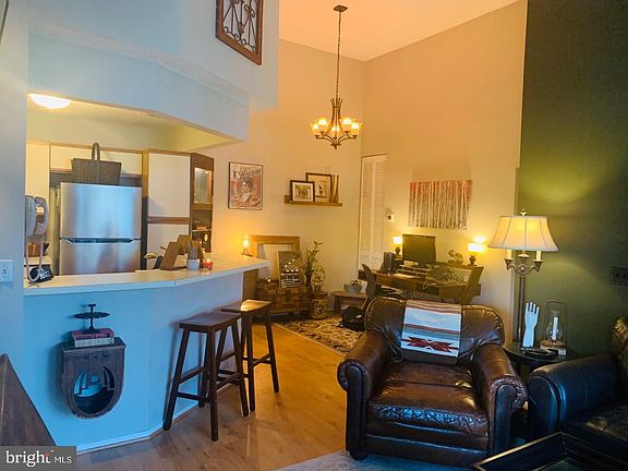 5th image of 11703 E Summerchase Cir
