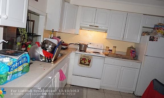 4th image of 3819 NW 78th Ter