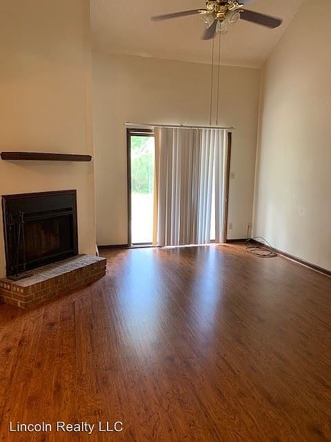 1st image of 2710 Tyndall Dr
