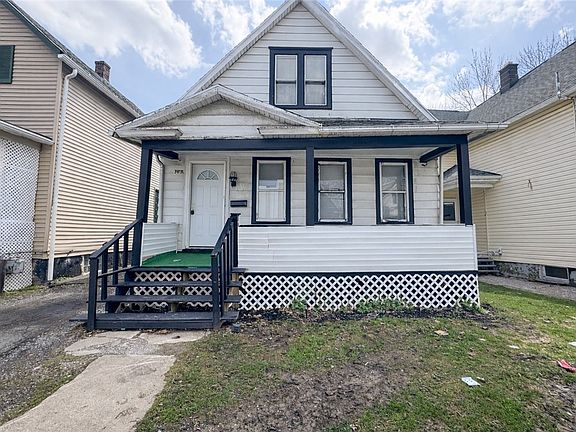 2nd image of 365 Weaver St