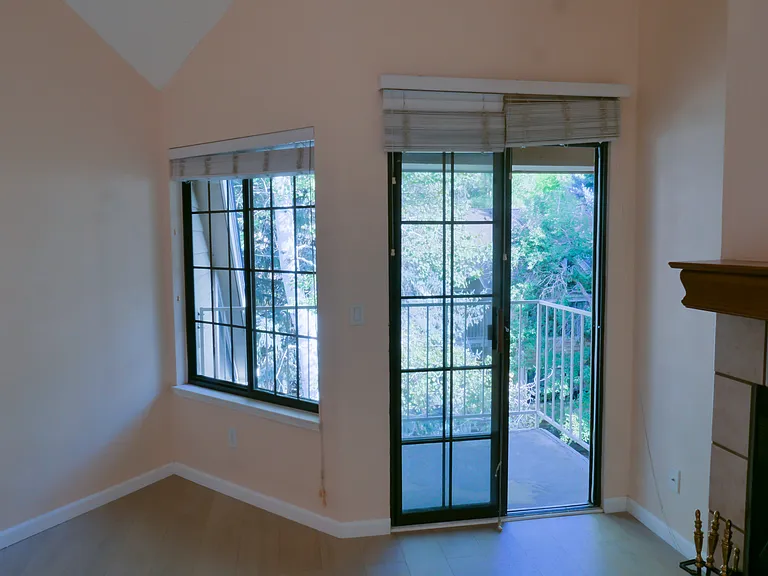 4789 White Rock Cir #F — Photo 8