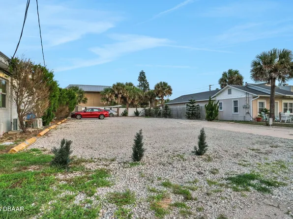 111 S 12th St, Flagler Beach, FL 32136