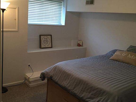 Basement bedroom (room available)
