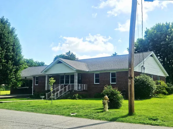 511 Spring St, Marshall, AR 72650
