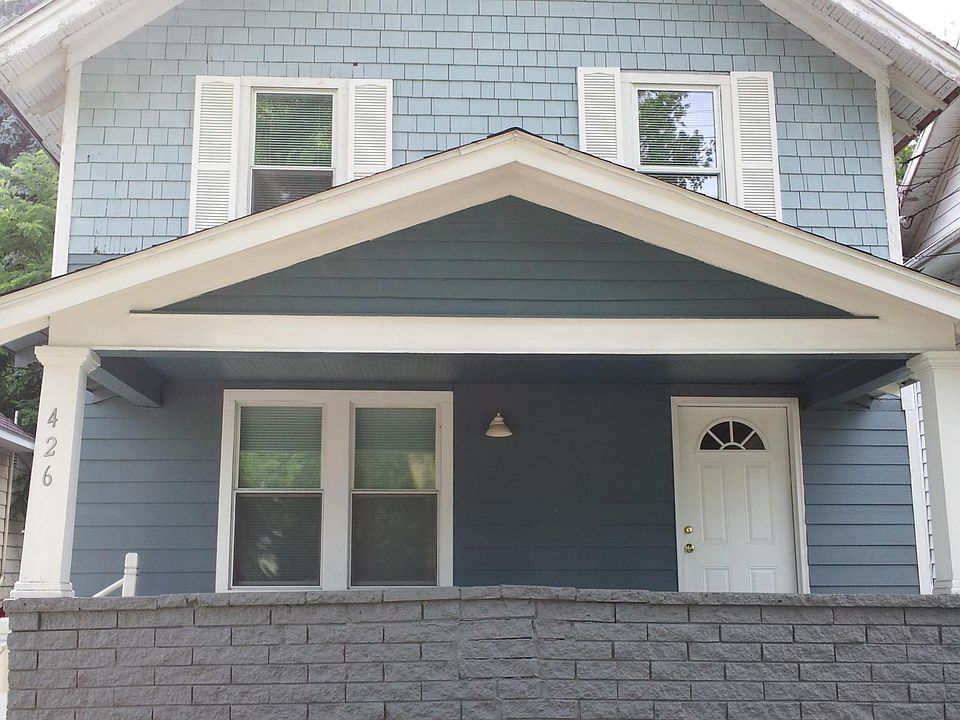 1st image of 426 S Clemens Ave