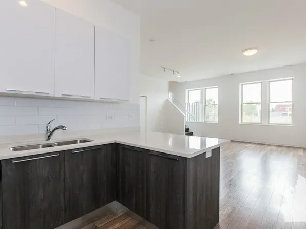 2700 W North Ave, Chicago, IL 60647