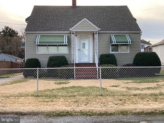 2nd image of 8211 Bear Creek Dr
