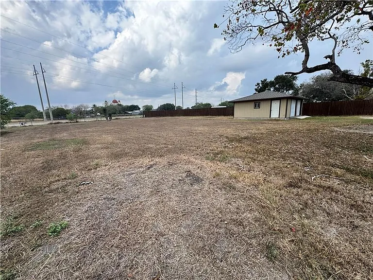 4609 Cornett Dr — Photo 23
