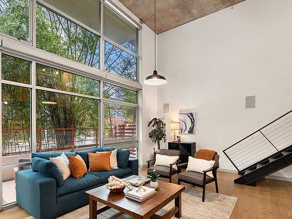 2nd image of 401 9th Avenue N #102
