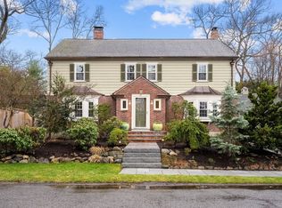 30 Hodge Rd, Arlington, MA 02474