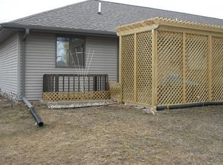 1557 Grand Ave, Prairie Du Sac, WI 53578