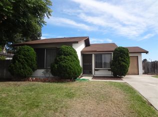 865 Vineyard Rd, San Marcos, CA 92069