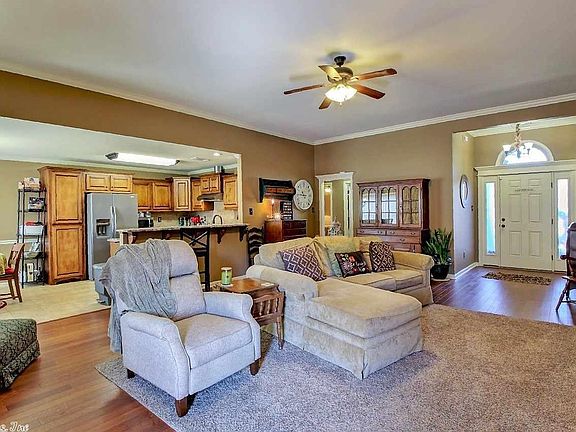 5th image of 2219 Magna Carta Ln