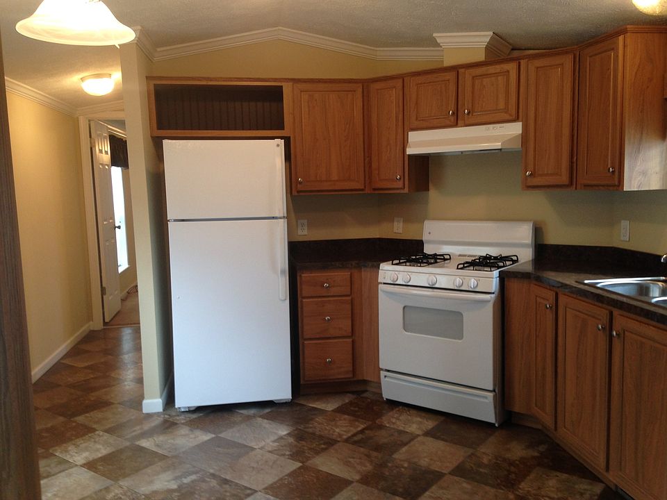 1st image of 52 Lobue Ln