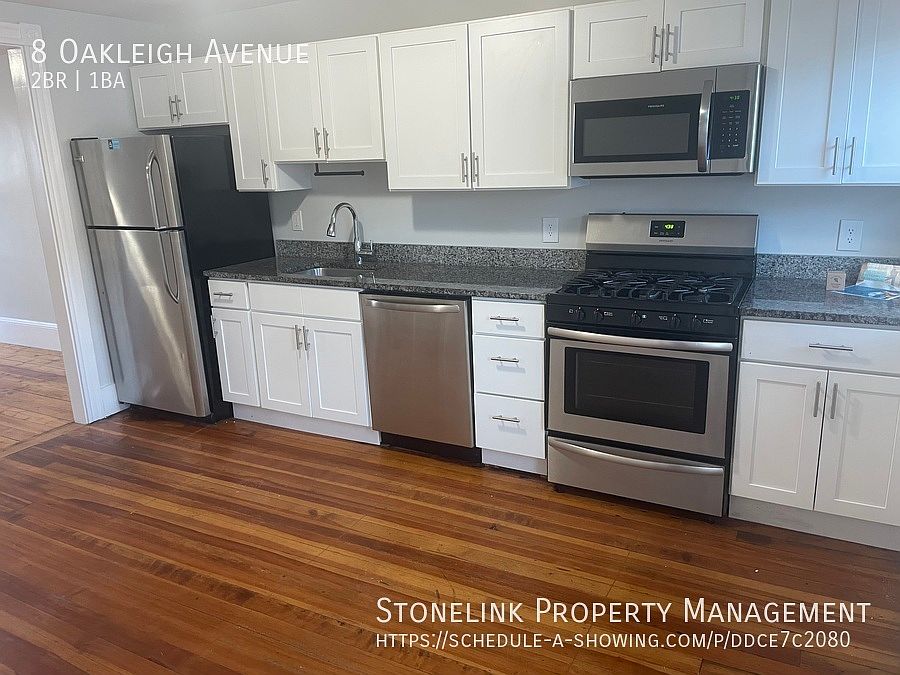 1st image of 8 Oakleigh Ave