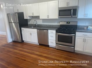 8 Oakleigh Ave, North Providence, RI 02911