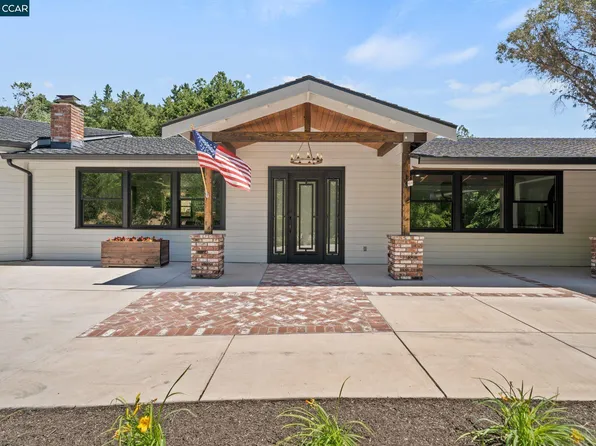 4897 John Muir Rd, Martinez, CA 94553