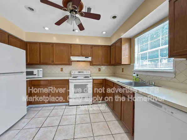 3629 McDowell Ct, Dumfries, VA 22026