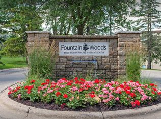 6670 Vernon Ave S APT 419, Minneapolis, MN 55436