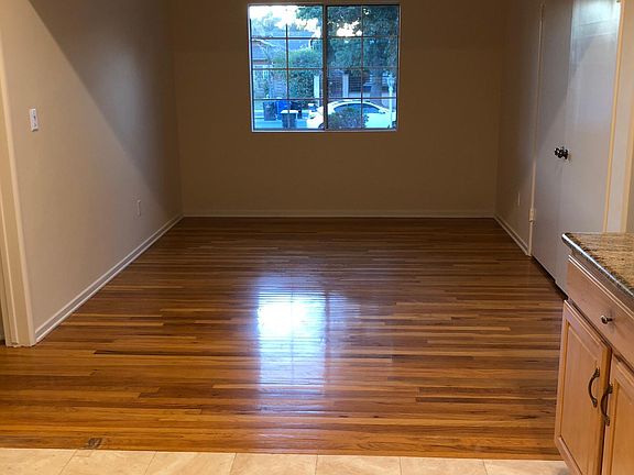 4th image of 8054 Greenbush Ave