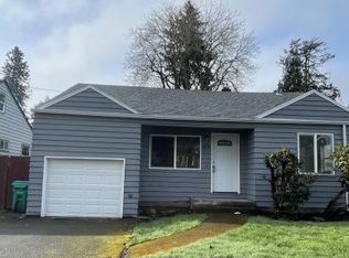 6030 NE Simpson St, Portland, OR 97218